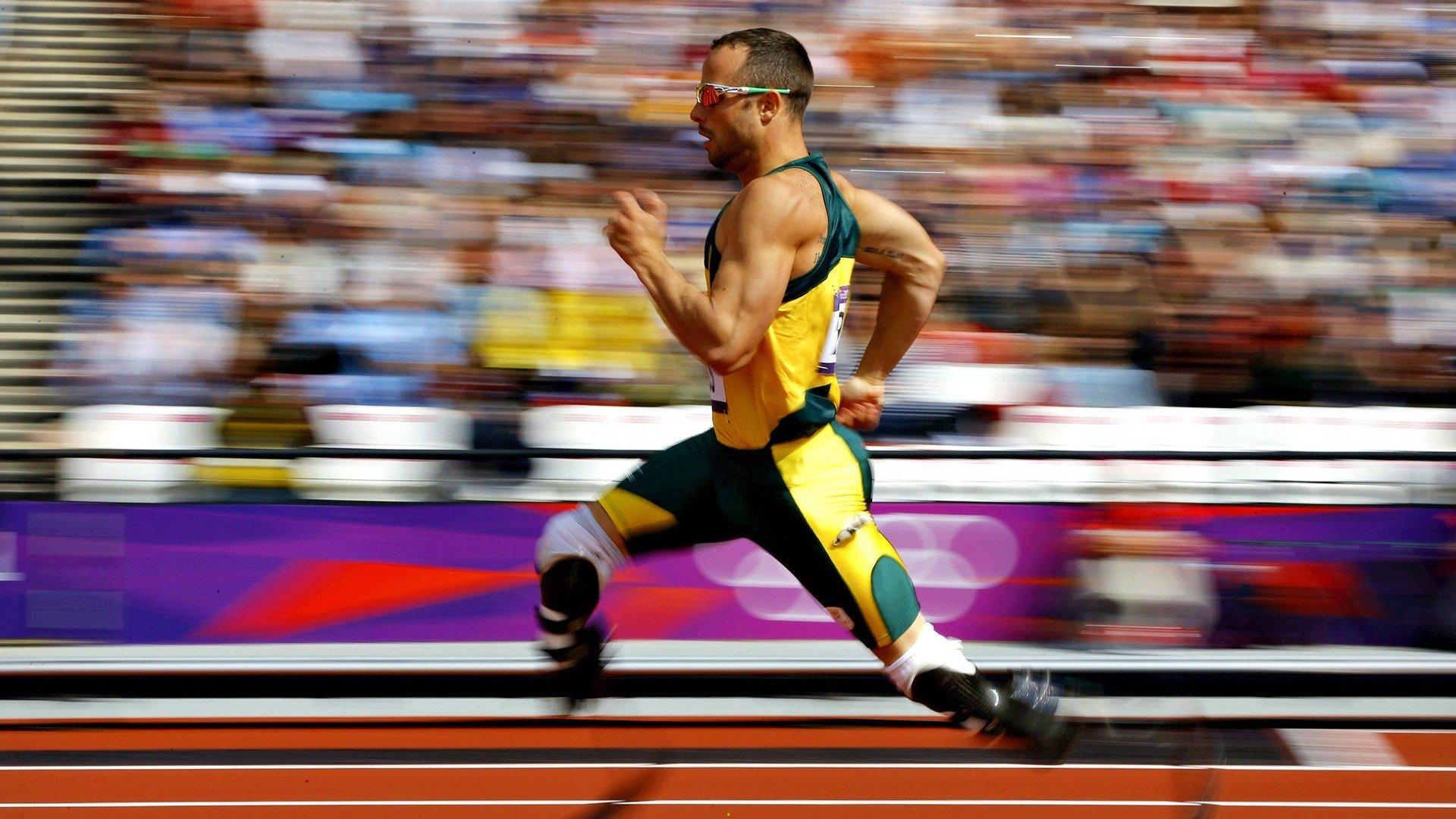 黑马逆袭!无名小将爆冷击败世界冠军,改写赛事历史