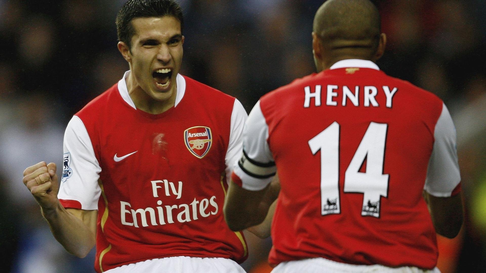 梅西第八次捧起金球奖 刷新足坛历史纪录